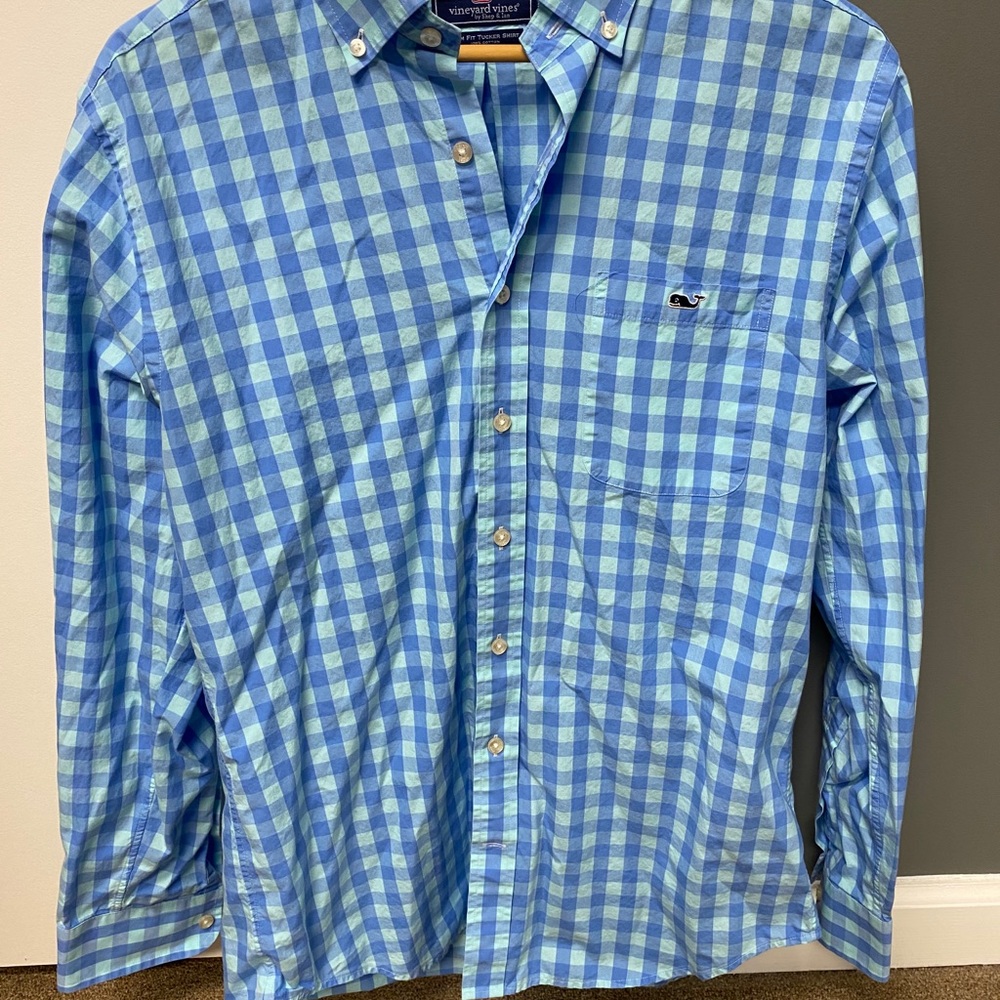vineyard vines button up